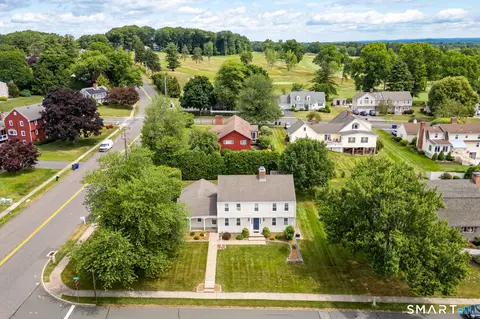 View/Area - 7 Lantern Ln, Wethersfield, CT 06109 photo 1 of 3