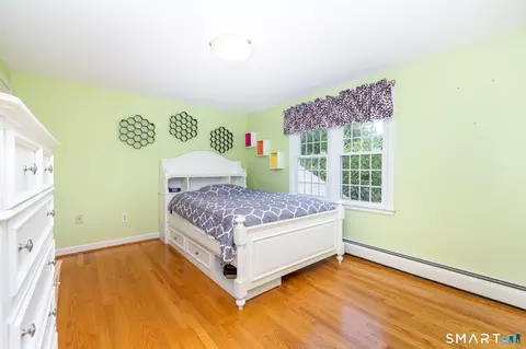 Bedroom - 7 Lantern Ln, Wethersfield, CT 06109 photo 5 of 8