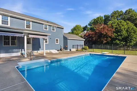 Exterior - 71 Dusty Ln, Wethersfield, CT 06109 photo 4 of 9