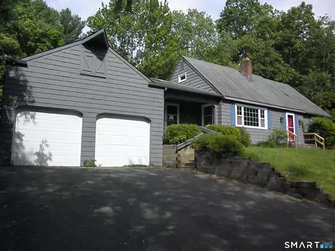 323 Jones Hollow Rd, Marlborough, CT 06447