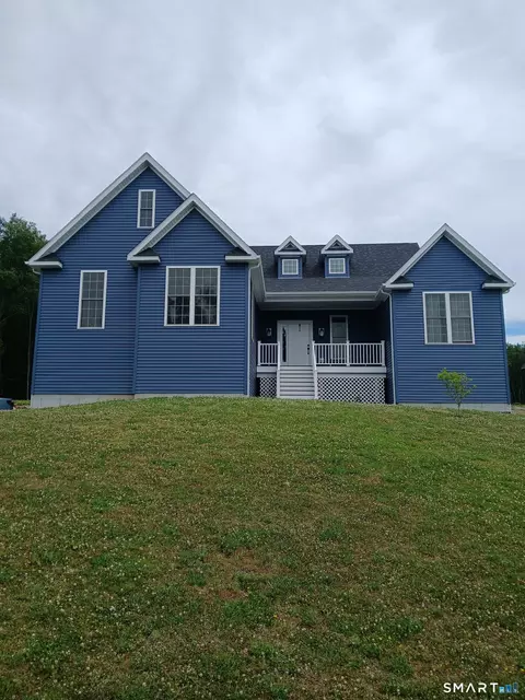11 Upper Kensington Dr # -R, East Lyme, CT 06333