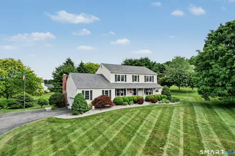 42 Country Farm Ln, New Milford, CT 06776