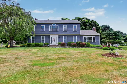 29 Pleasant View Rd, New Milford, CT 06776