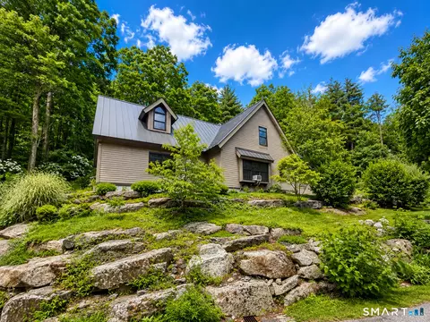 Exterior - 44 Pine Rd, Colebrook, CT 06021 photo 1 of 8
