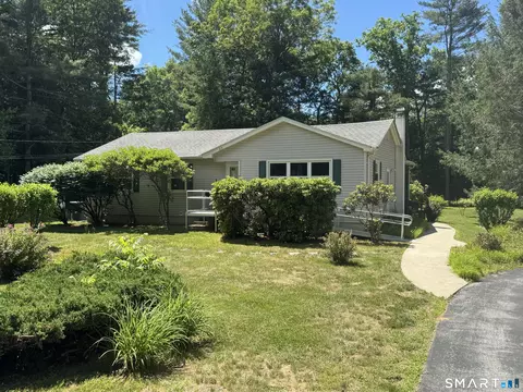 29 Shetucket Dr, Windham, CT 06280