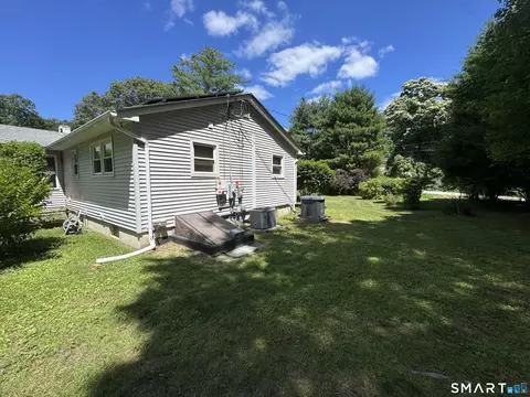 Exterior - 29 Shetucket Dr, Windham, CT 06280 photo 10 of 15