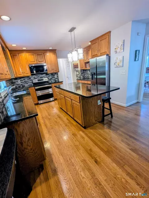 Kitchen - 109 Benedict Rd, Monroe, CT 06468 photo 2 of 3