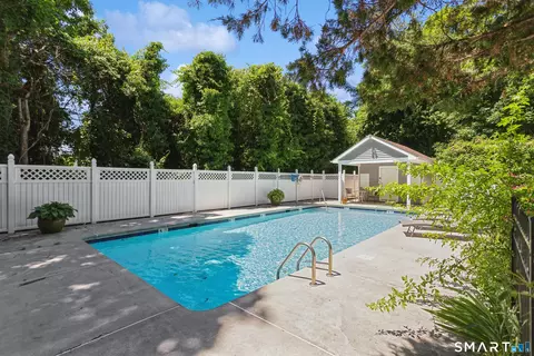 3 Valley View Rd #24, Norwalk, CT 06851