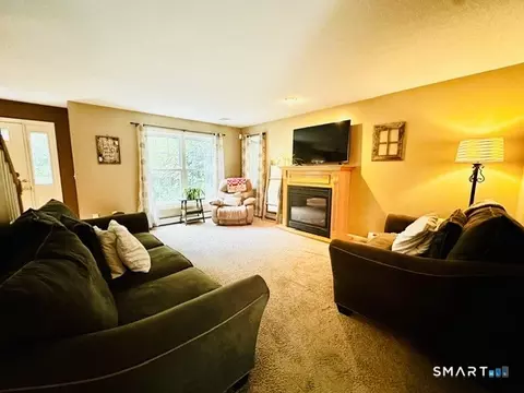 Living - 92 State Ave, Killingly, CT 06241 photo 1 of 6