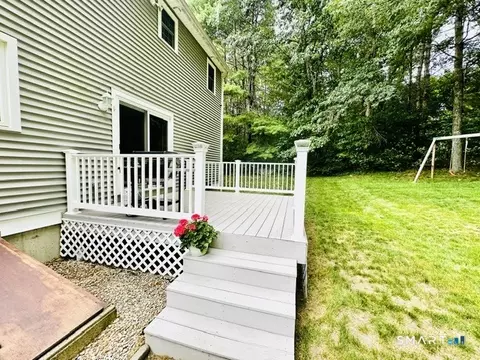 Exterior - 92 State Ave, Killingly, CT 06241 photo 5 of 6