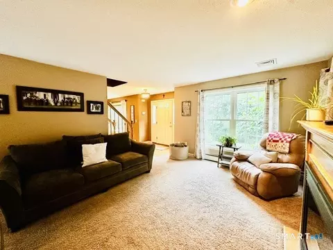 Living - 92 State Ave, Killingly, CT 06241 photo 4 of 6