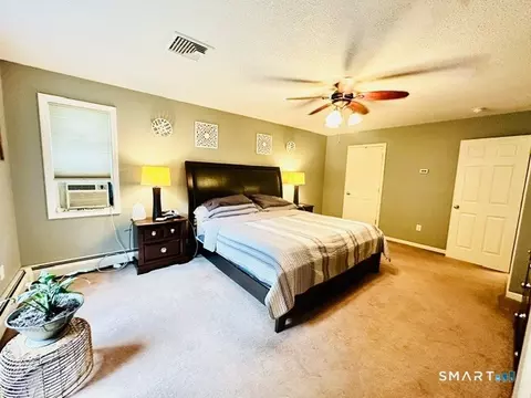 Bedroom - 92 State Ave, Killingly, CT 06241 photo 2 of 3
