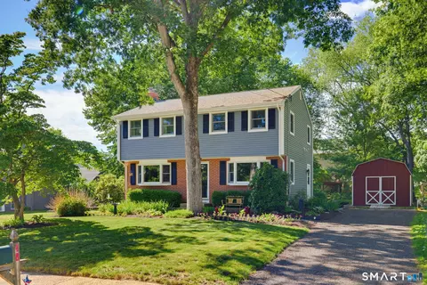 48 David Dr, Colchester, CT 06415