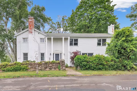 16 Union St, Shelton, CT 06484