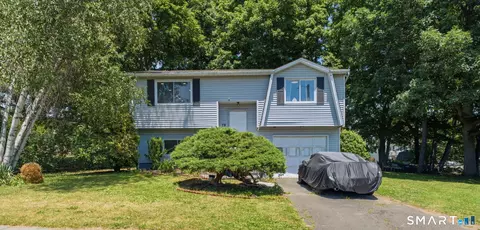 78 Obrien Dr, Meriden, CT 06450