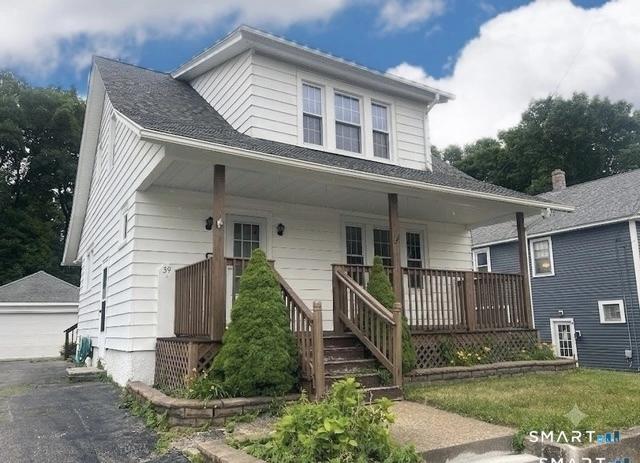 39 Geer Ave, Norwich, CT 06360