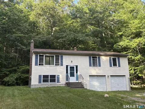 658 Shewville Rd, Ledyard, CT 06339