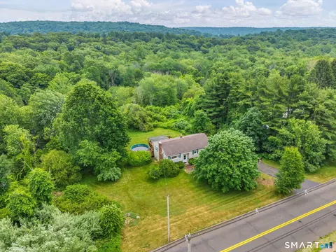 64 S Branford Rd, Wallingford, CT 06492
