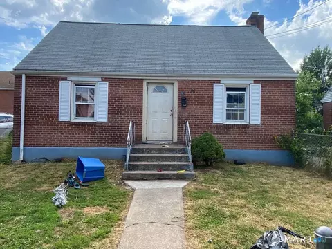 19 Baldwin St, Hartford, CT 06114