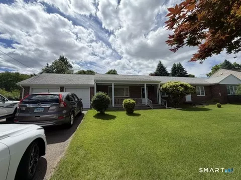 46 Sherman Ave, Trumbull, CT 06611