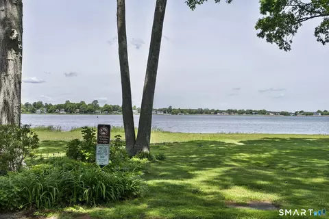 View/Area - 86 Fenwood Dr, Old Saybrook, CT 06475 photo 5 of 5