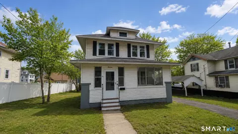 14 Wheeler St, Waterbury, CT 06704