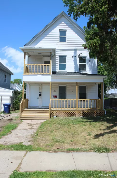 15 Walnut St, West Haven, CT 06516