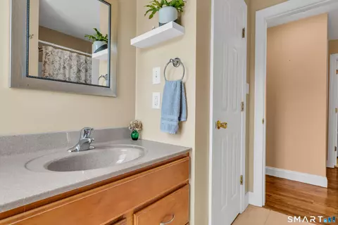 Bath - 38 Main St, Deep River, CT 06417 photo 4 of 4