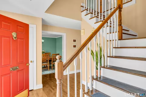 Entry Way - 38 Main St, Deep River, CT 06417 photo 2 of 4