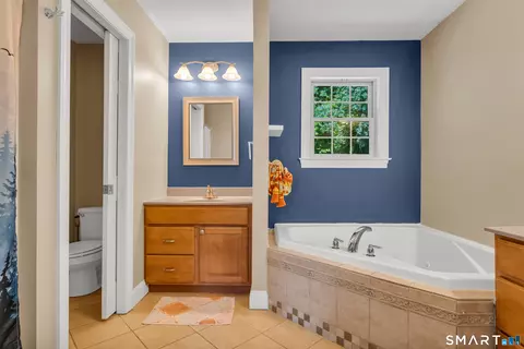 Bath - 38 Main St, Deep River, CT 06417 photo 2 of 4