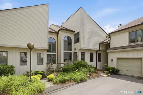 12 Spindle Hill Rd #2C, Wolcott, CT 06716