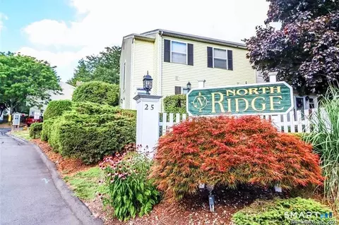 25 Padanaram Rd #13, Danbury, CT 06811