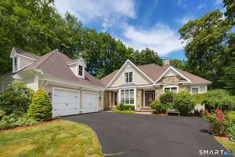 158 Appian Way, Coventry, CT 06238