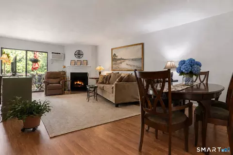 20 Granite Rd #20, Guilford, CT 06437
