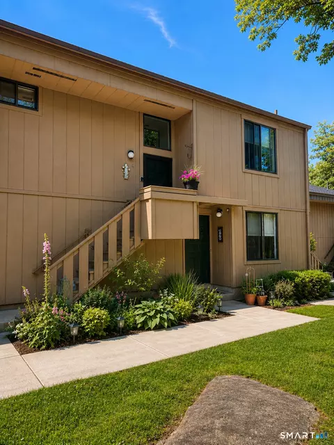 20 Granite Rd #20, Guilford, CT 06437