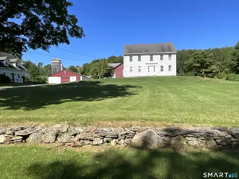 236 Deerfield Rd, Pomfret, CT 06259