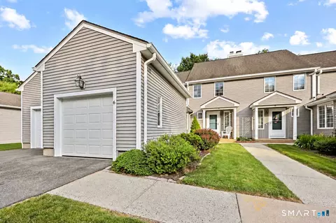 6 Copley Rd #6, Glastonbury, CT 06073