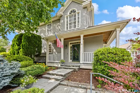 33 Old Field Hill Rd #18, Southbury, CT 06488