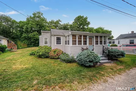 Exterior - 9 2nd Ave, Westbrook, CT 06498 photo 1 of 6