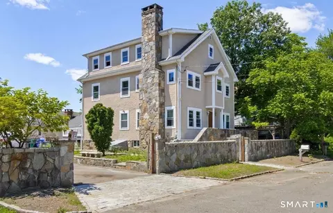 145 Dewey St, Stratford, CT 06615
