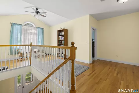 Entry Way - 175 Cranberry Bog Rd, Killingly, CT 06239 photo 4 of 5