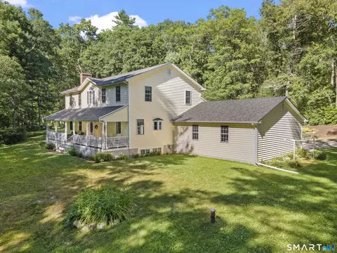 175 Cranberry Bog Rd, Killingly, CT 06239