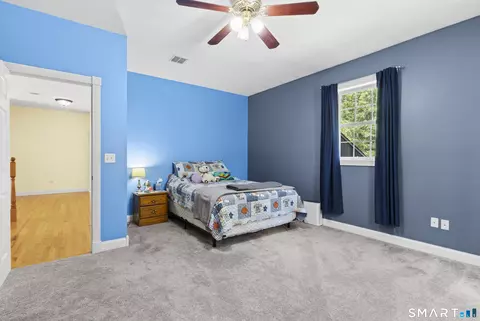 Bedroom - 175 Cranberry Bog Rd, Killingly, CT 06239 photo 6 of 8