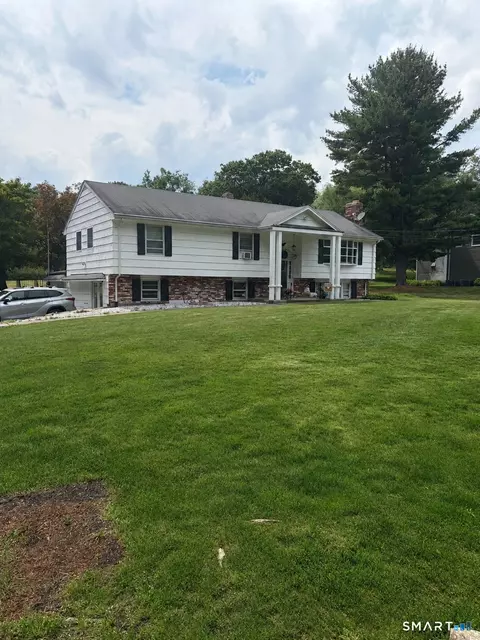 4685 Madison Ave, Trumbull, CT 06611