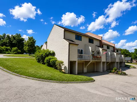 349 Allen Rd #45D, Torrington, CT 06790