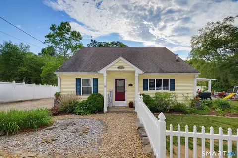 15 E Shore Dr, East Haddam, CT 06415