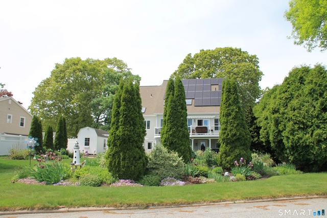 7 Windward Way, Waterford, CT 06385