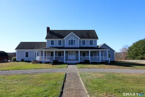 129 W Town St, Lebanon, CT 06249