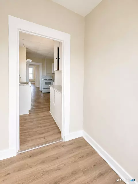 Entry Way - 260 Summit St, Willimantic, CT 06226 photo 2 of 3