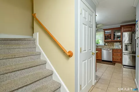 Entry Way - 39 Jefferson Dr, Killingly, CT 06239 photo 2 of 2